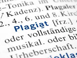 Erfolgsmeldung im Prüfungsrecht: Plagiatsvorwurf gegen Hausarbeit im Strafrecht überzeugt nicht